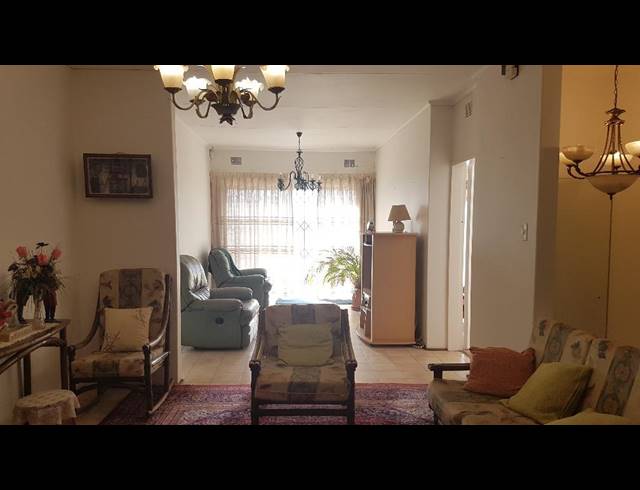 4 BEDROOM FREESTANDING SOLD IN MUCKLENEUK